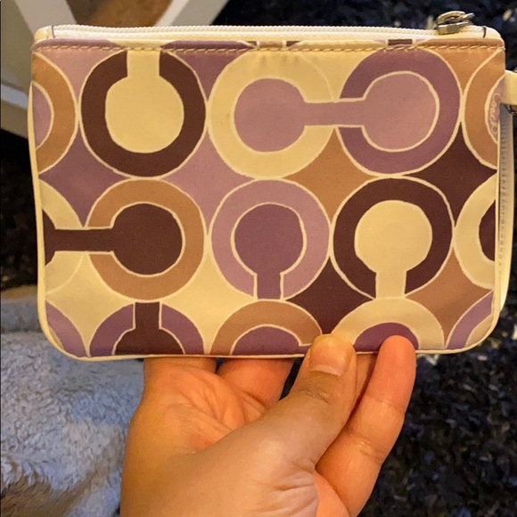 Coach wristlet - Picture 2 of 3